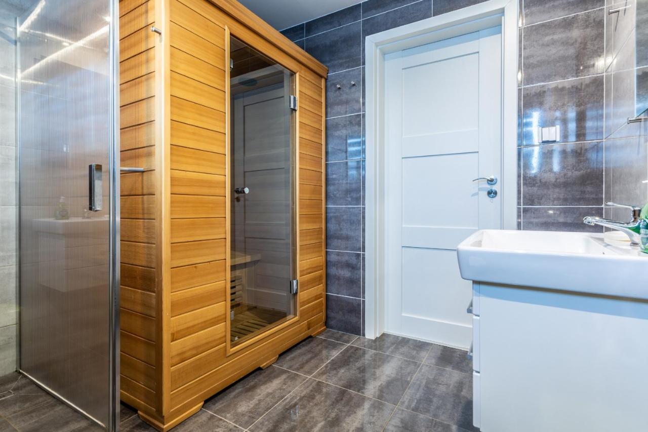 Ski Villa Rubicon Loučná pod Klínovcem Exteriör bild